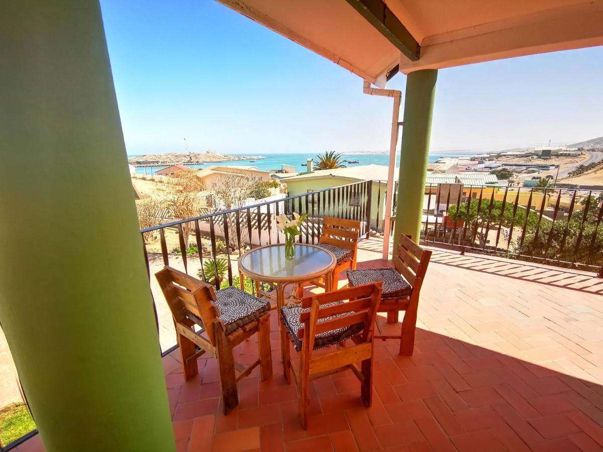 Zur Waterkant Guesthouse Lüderitz Εξωτερικό φωτογραφία